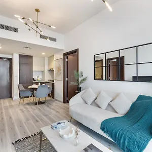 Elegant 2br Damac Vera Tower Business Bay 두바이
