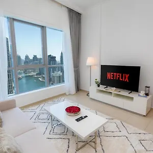 아파트 Charming 1 Bedroom Marina View 두바이