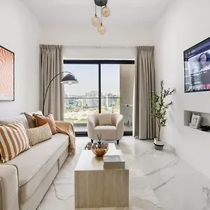 New 1br With Full Balcony Gym Pool And Sauna 아파트 두바이