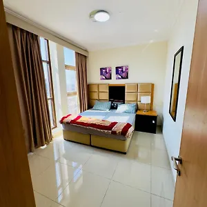 Privatunterkunft Single Female Only With Attached Washroom In Arjan *