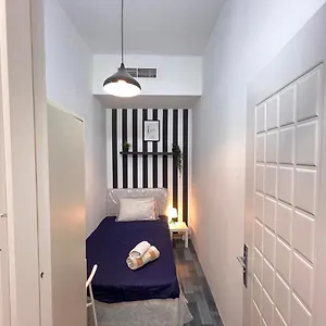 Eden Retreat Partition For Couple In Barsha Heights * دبي