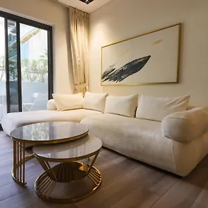 Bright & New 2 Bhk In Jumeirah Village Circle 두바이