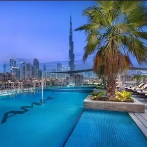Elegant 2-bedroom, 2-min Walk To Mall *
