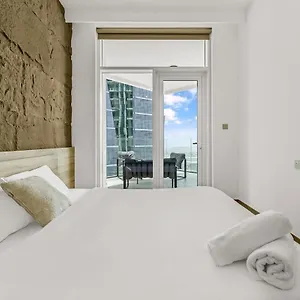 Elegant 1b Missoni-near Burj & Mall 아파트