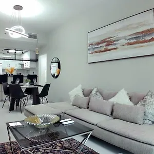 Silk Valley - Modern 1b Close To The & Metro Dubai