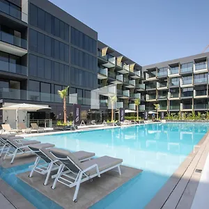 Stylish 1br With Pool View Near The Circle Mall! *