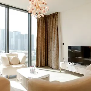 아파트 Sobha Hartland Grande 1 Bhk 두바이