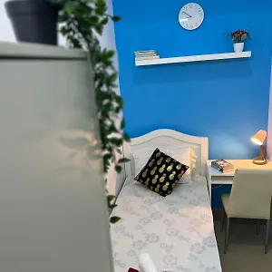 Solo In Tecom Barsha Heights Проживание в семье *