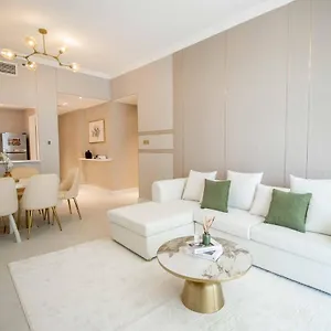 Canal-view One Bedroom Business Bay Appartamento