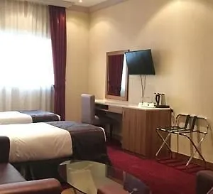 Hotell Royal Tulip Llc