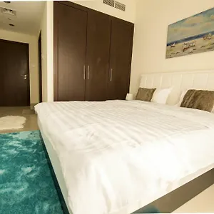 Deluxe With View * Dubai