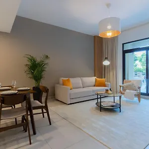 Apartment Cozy And Spacious L Big Terrace Dubai