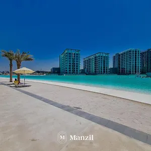 Stylish Waterfront 1 Bedroom W Pvt Near Downtown Apartment *
