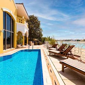Palm Jumeirah Beachfront Private Pool 5 Bedroom & 1 Maids With Access To *