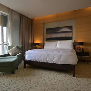 Four Apple Emaar Fashion Avenue Deluxe Apartment *