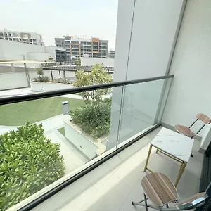 Easygo - Sobha Waves 1 Bedroom & Study Modern Apartment Dubai