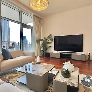 3br High Floor At Boulevard Crescent In Downtown By Vibel