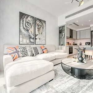 2br In Sunrise Bay Tower 1 By Pk Holidays