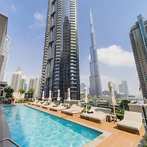 Act One Tower Near Burj Khalifa,dubai Mall Daire