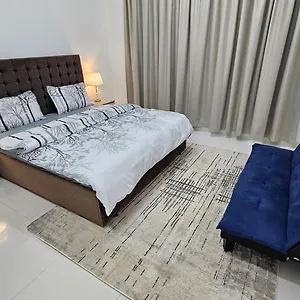Fabulous Near Airport * Dubai