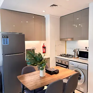Cozy 1 Bedroom Dubai