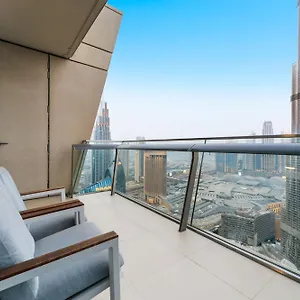 Luxurious 3-Bedroom Apartment In Downtown Dubai Appartamento Dubai